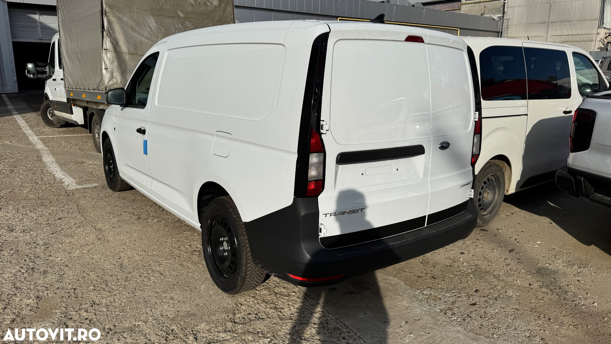 Ford Transit Connect - 4
