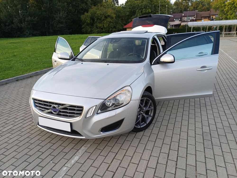Volvo V60 - 2