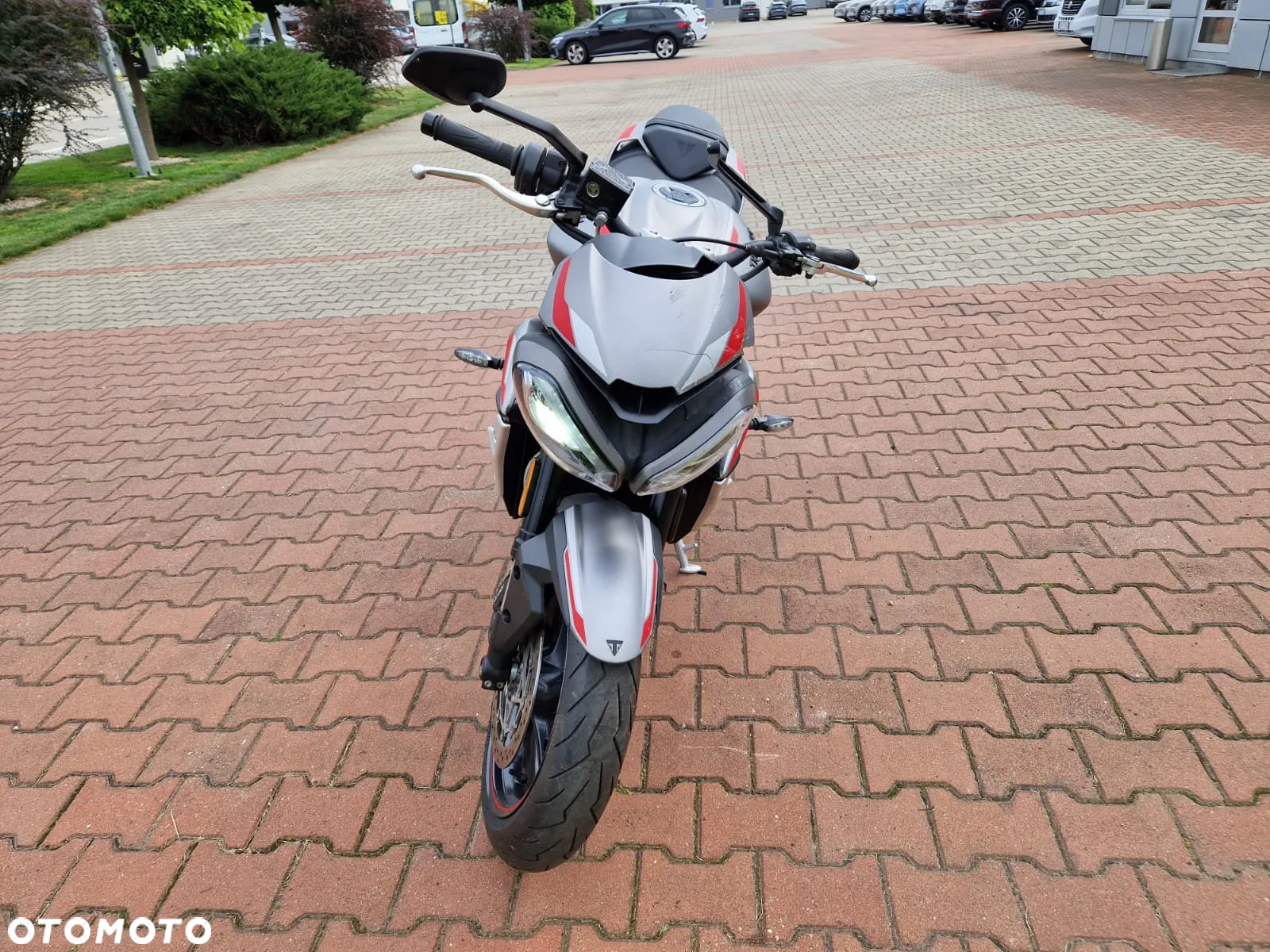 Triumph Street Triple - 3