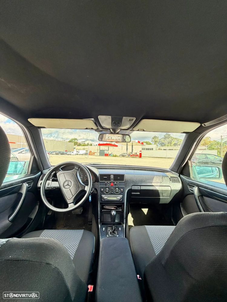 Mercedes-Benz C 220 - 6