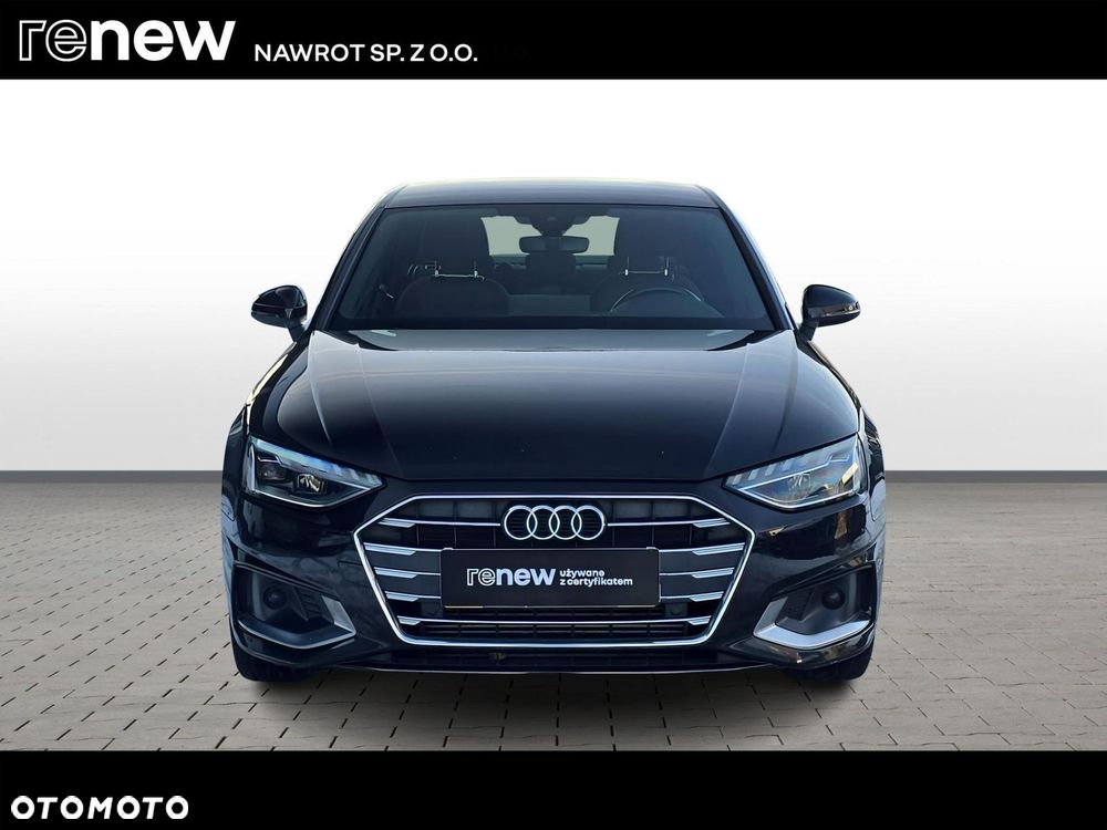 Audi A4 Limousine - 8