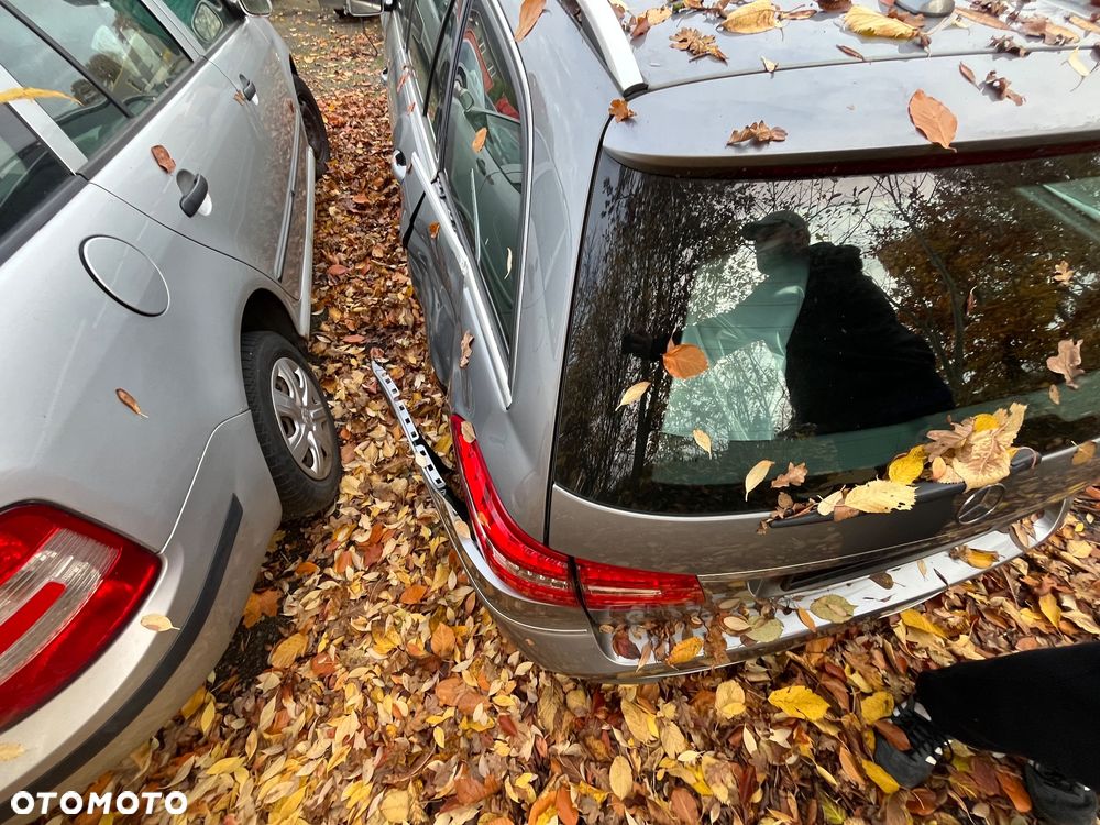 Mercedes-Benz Klasa E 220 T CDI 7G-TRONIC Avantgarde - 7