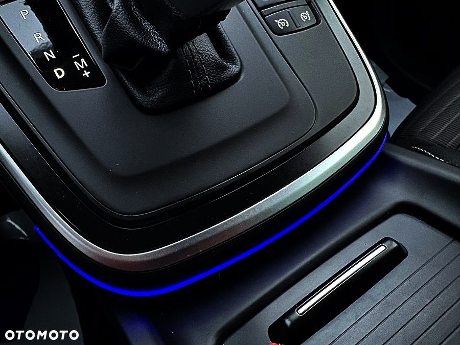 Renault Scenic ENERGY TCe 140 EDC LIMITED - 30