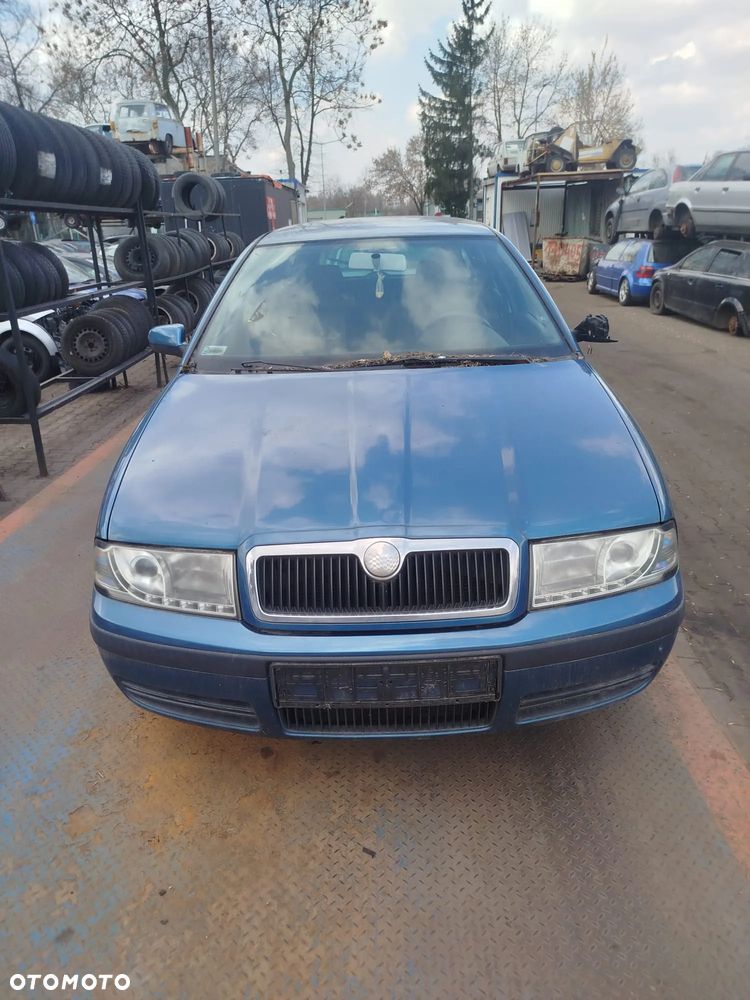 Skoda Octavia 1 na części - 1
