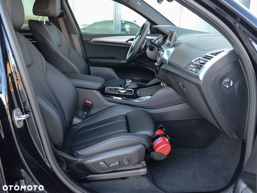 BMW X4 - 28