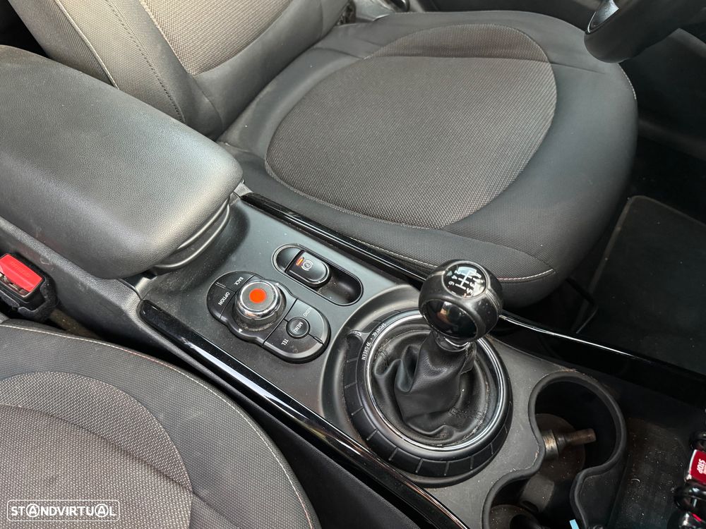 MINI Clubman One D Sport Edition - 18