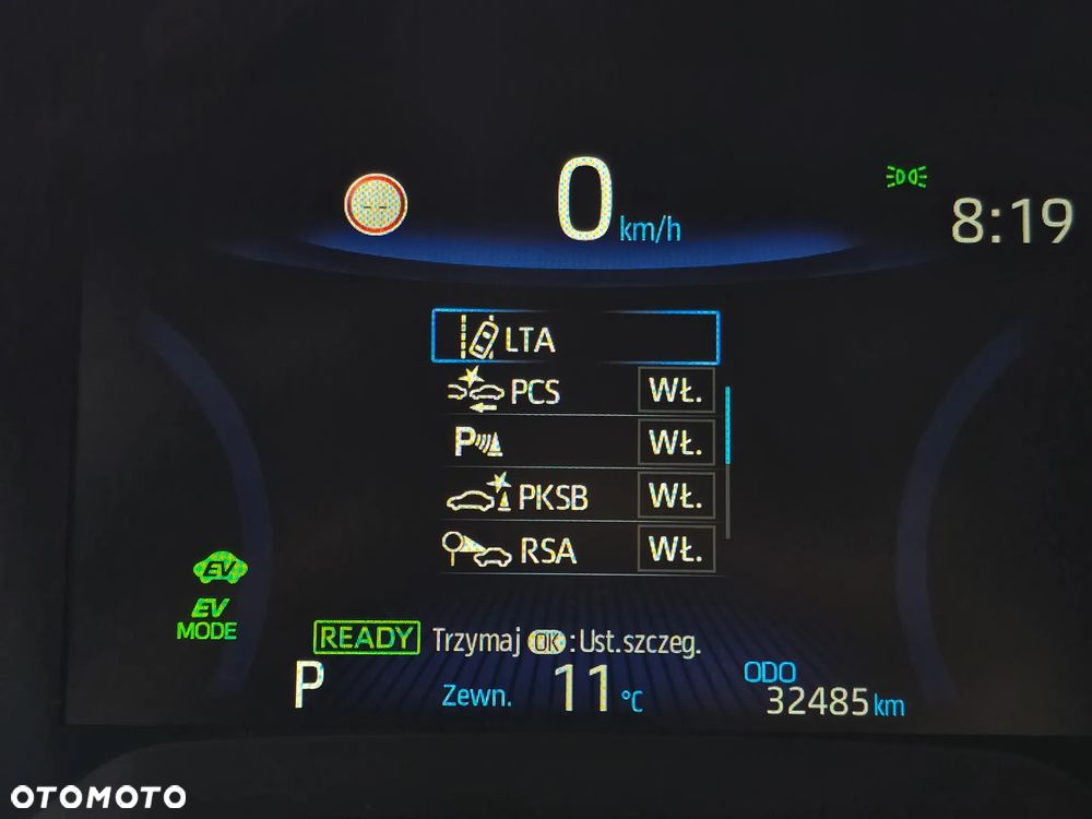 Toyota Corolla 1.8 Hybrid Comfort - 20