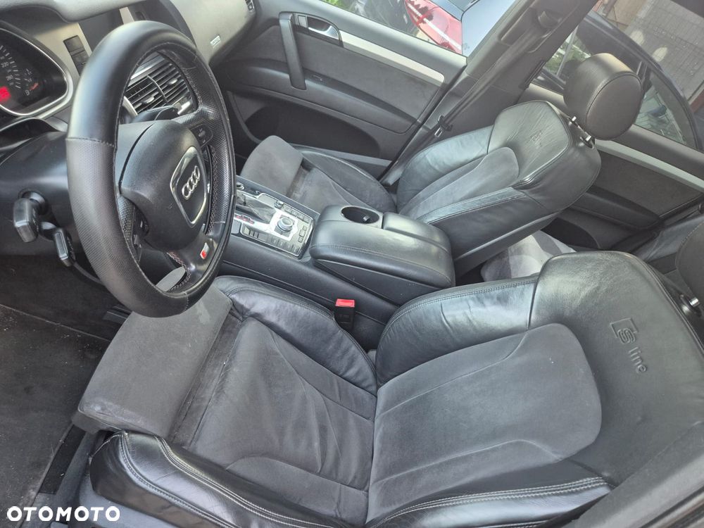 Audi Q7 3.0 TDI DPF Quattro Tiptronic - 25