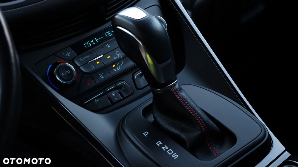 Ford Kuga 1.5 EcoBoost 4x4 ST-Line - 23