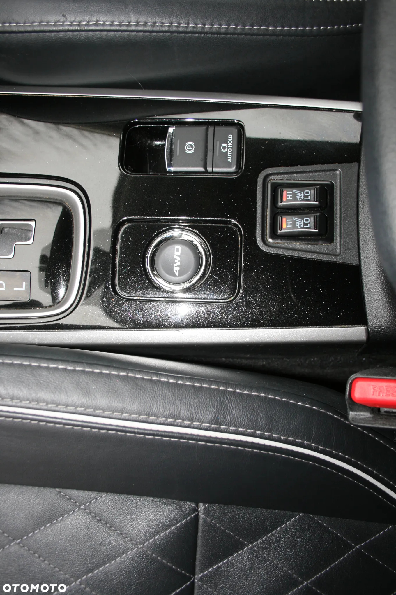 Mitsubishi Outlander 2.2 DID Intense + 4WD - 10