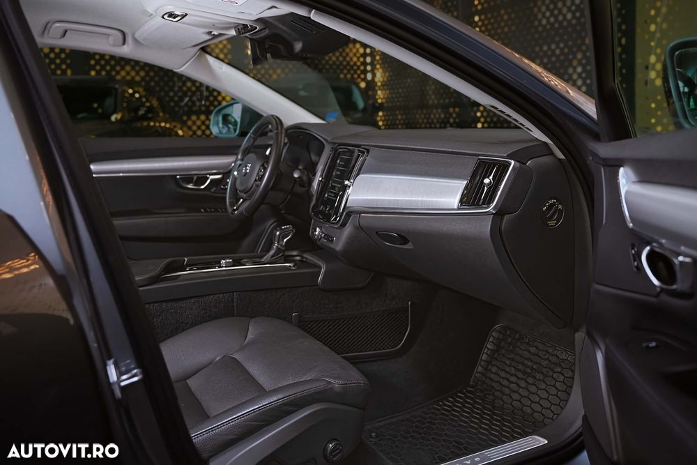 Volvo S90 D5 AWD Inscription - 19