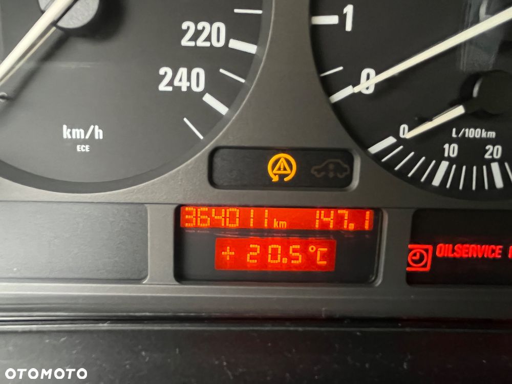 BMW Seria 5 - 12