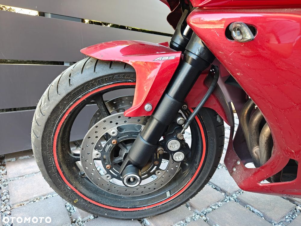 Yamaha FZ6 - 9