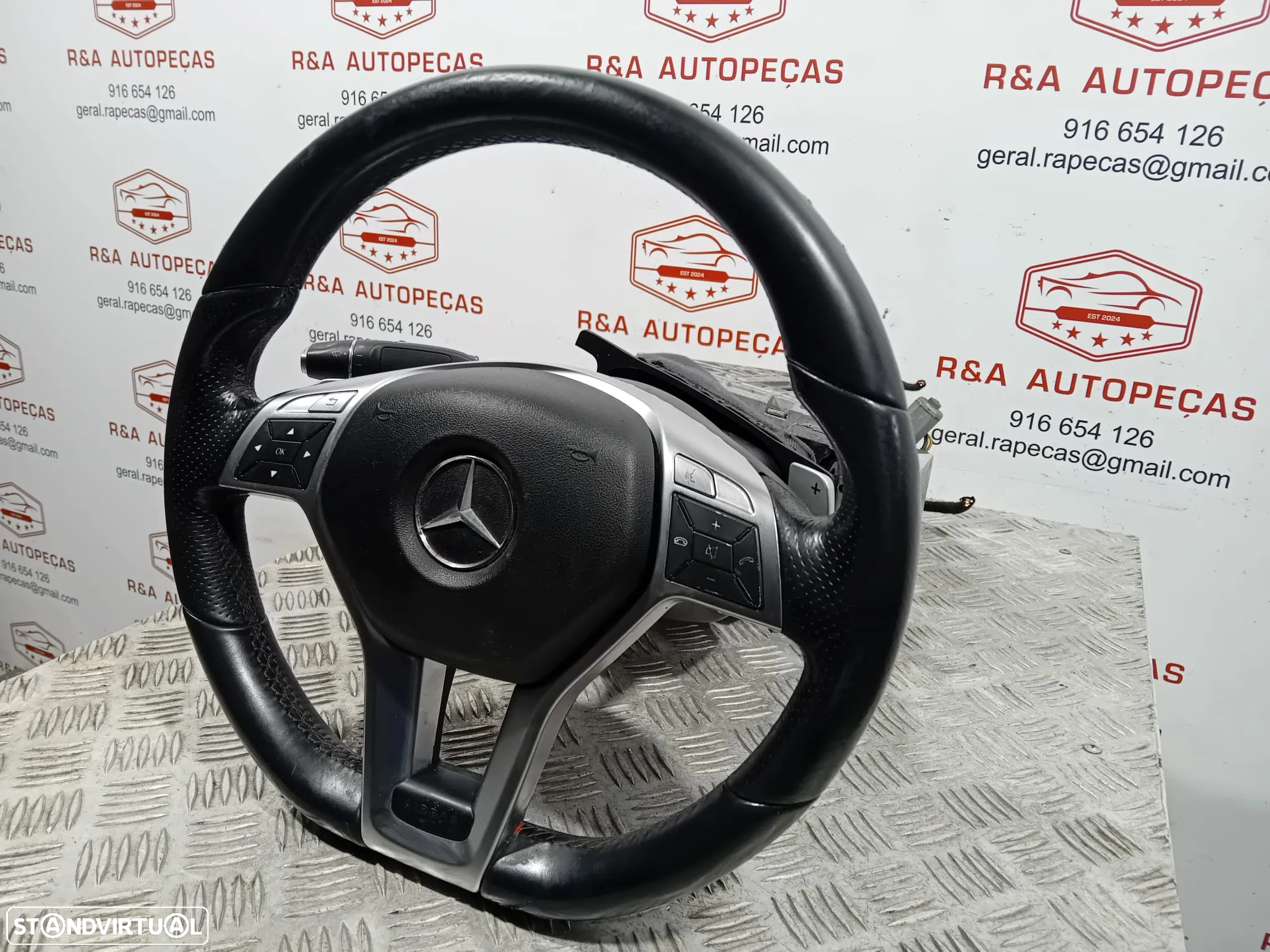 Volante Mercedes Class C W204 AMG Original - 7