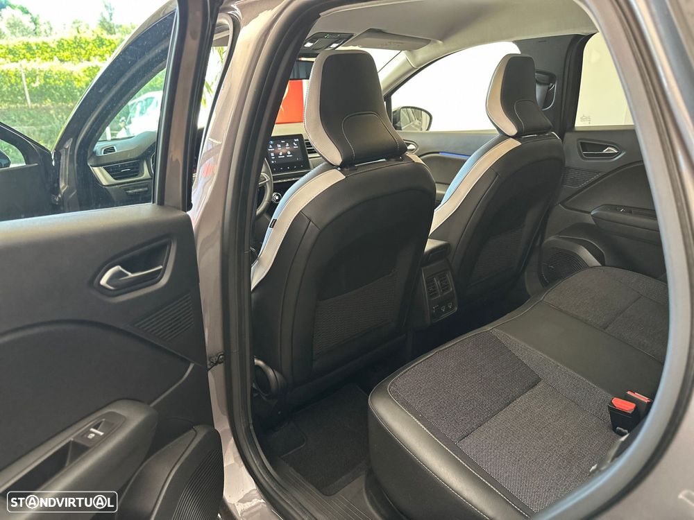 Renault Captur 2022 photo 3