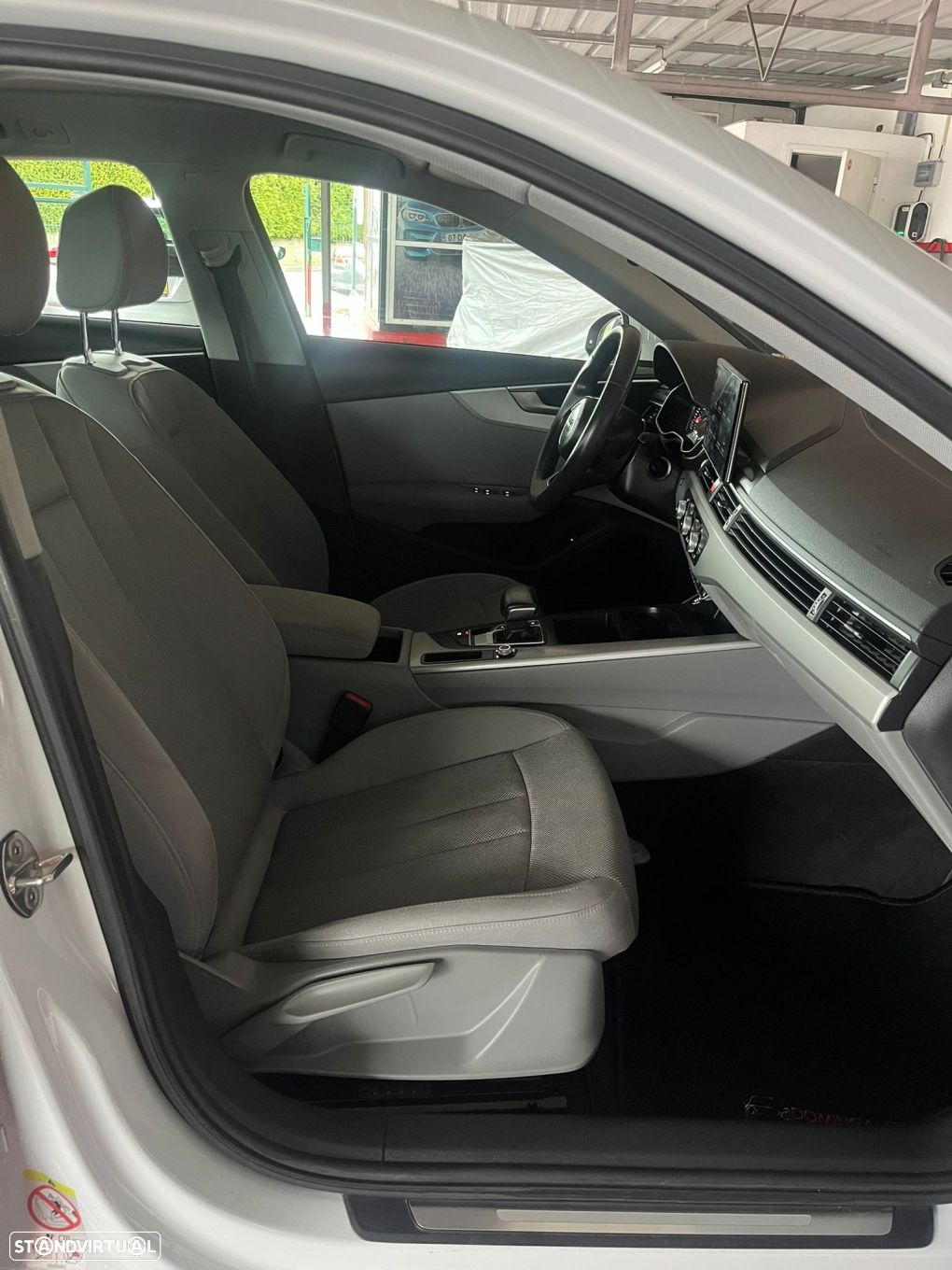 Audi A4 Avant 35 TDI Advanced S tronic - 21