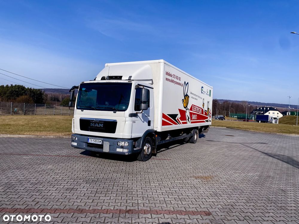 MAN TGL 12.220 - 2
