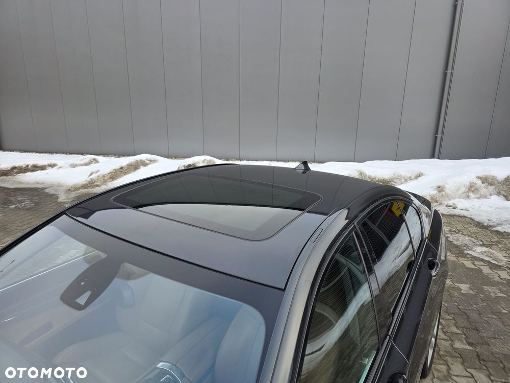 BMW Seria 7 750i xDrive - 21
