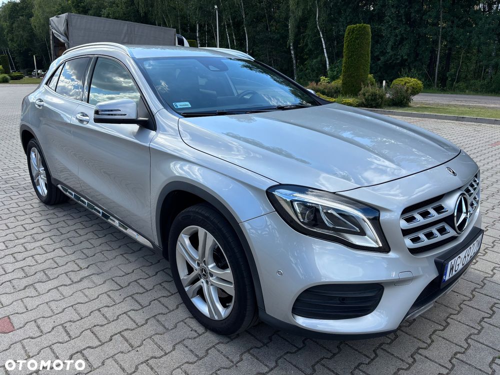Mercedes-Benz GLA 250 4Matic 7G-DCT AMG Line - 4