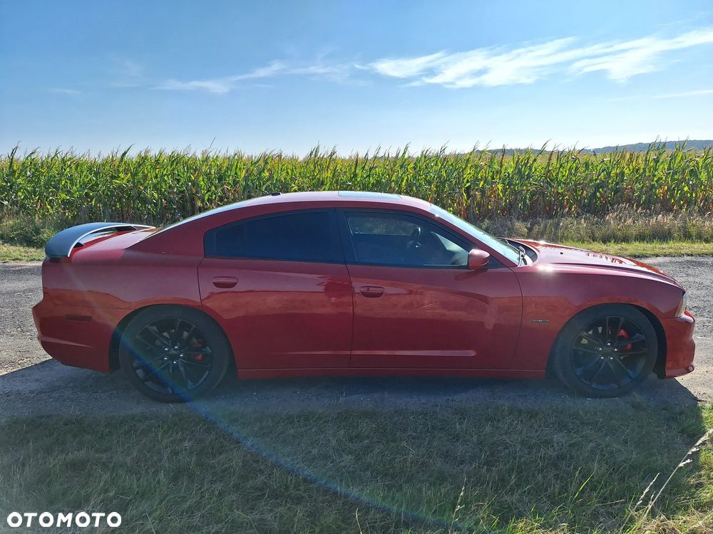 Dodge Charger - 7