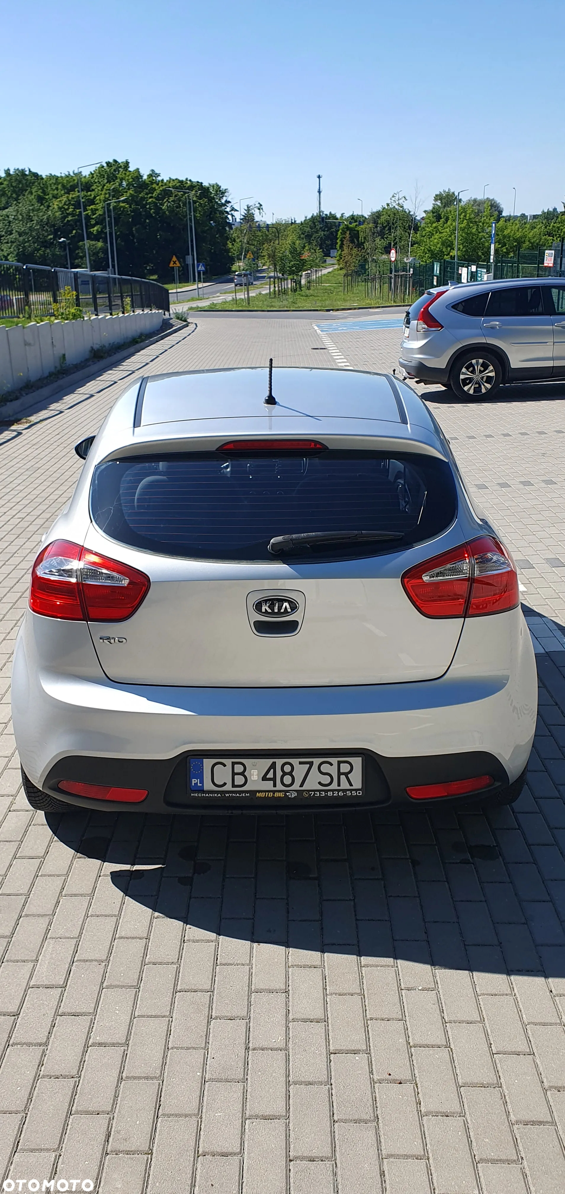 Kia Rio - 8