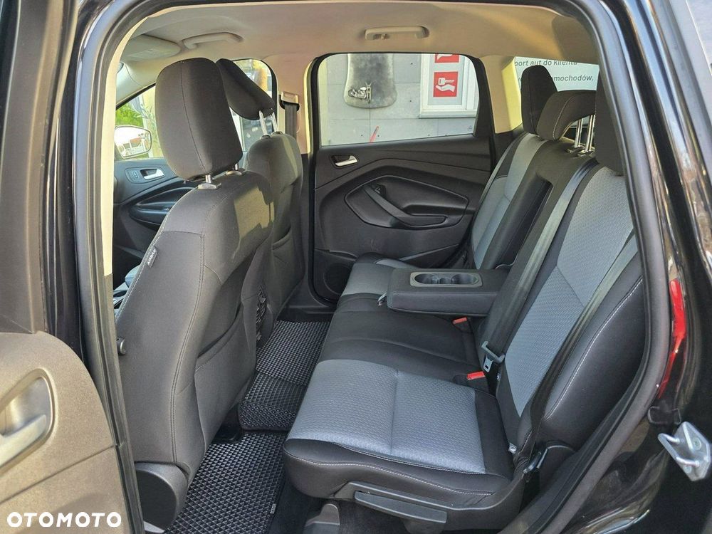 Ford Kuga 1.5 EcoBoost 4WD Trend - 28