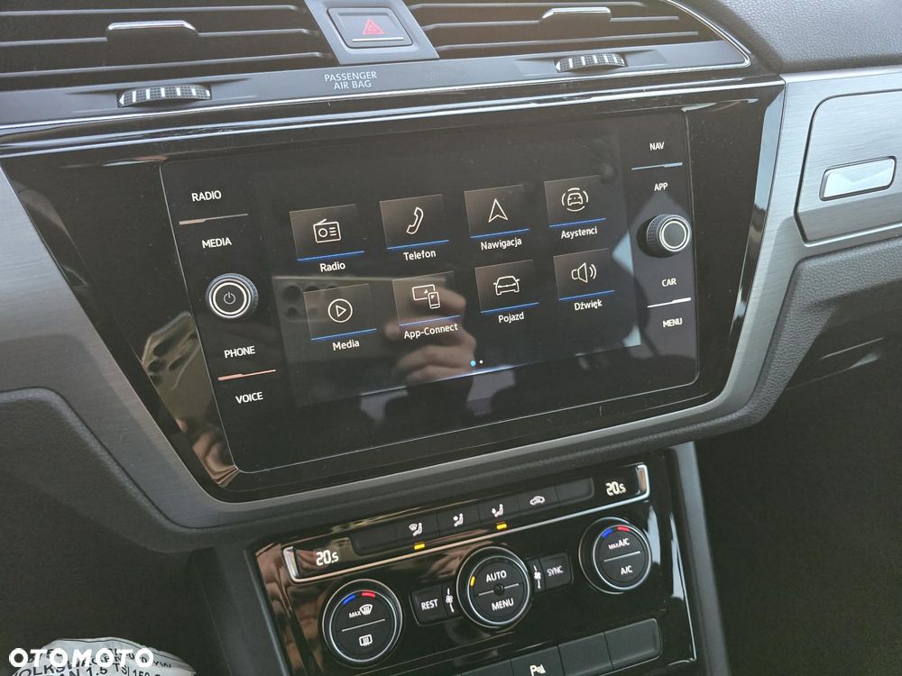 Volkswagen Touran 1.5 TSI EVO Comfortline - 20