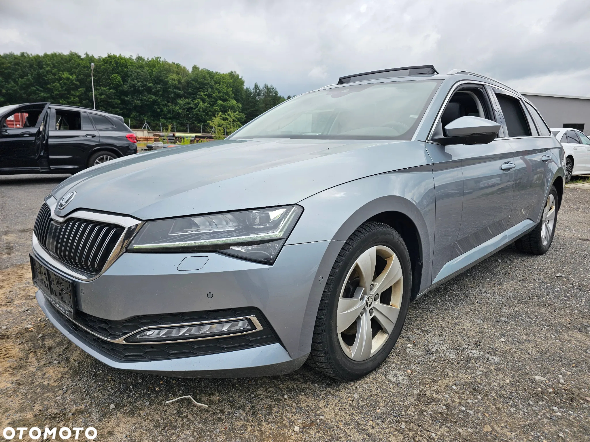 Skoda Superb 2.0 TDI DSG Style - 4