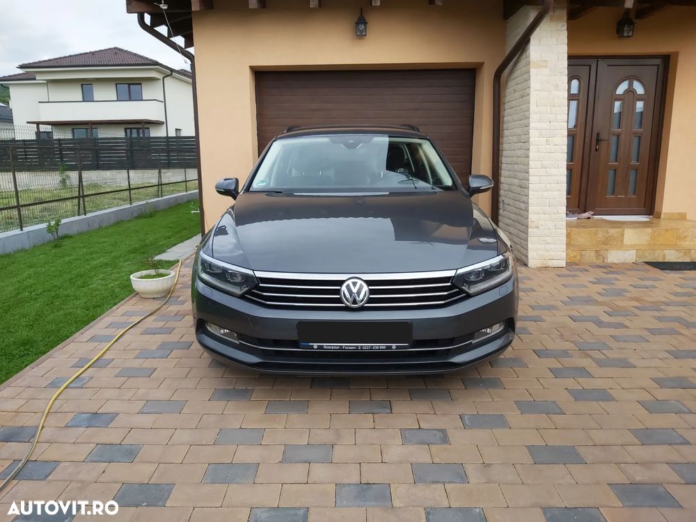 Volkswagen Passat Variant 2.0 TDI DSG (BlueMotion Technology) Comfortline - 1