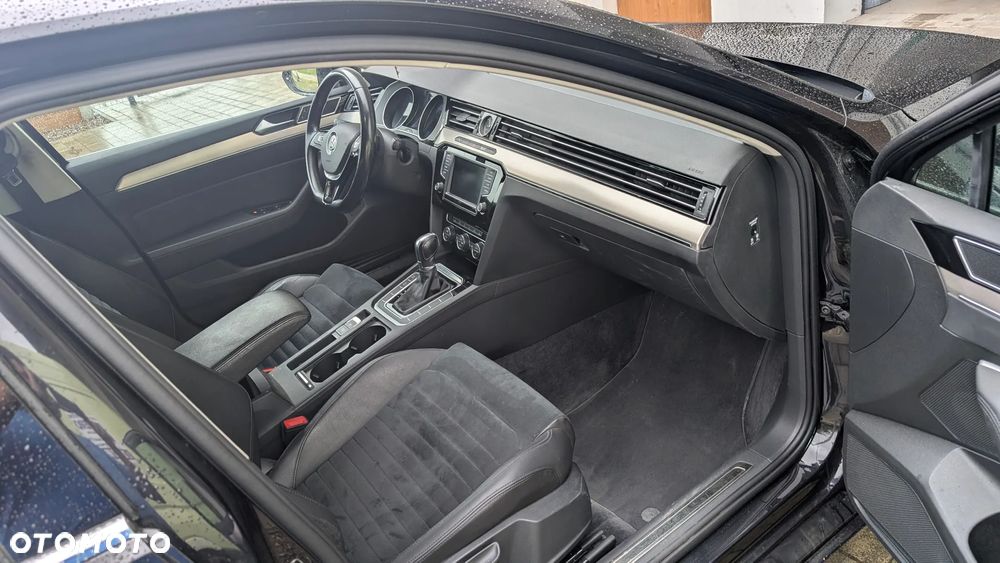 Volkswagen Passat 2.0 TDI BMT Highline DSG - 11