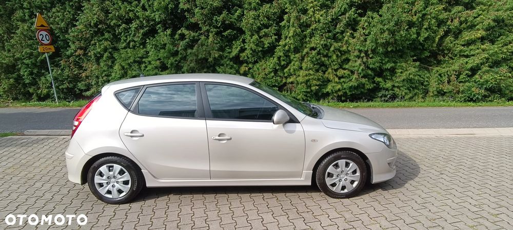 Hyundai i30 i30cw 1.4 Comfort - 9