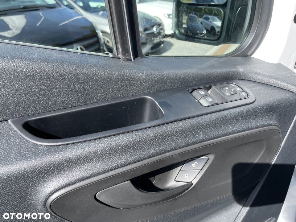 Mercedes-Benz Sprinter - 6