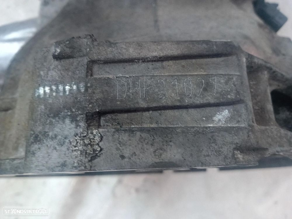 Caixa de velocidades manual VOLKSWAGEN Passat (3B2) - 6