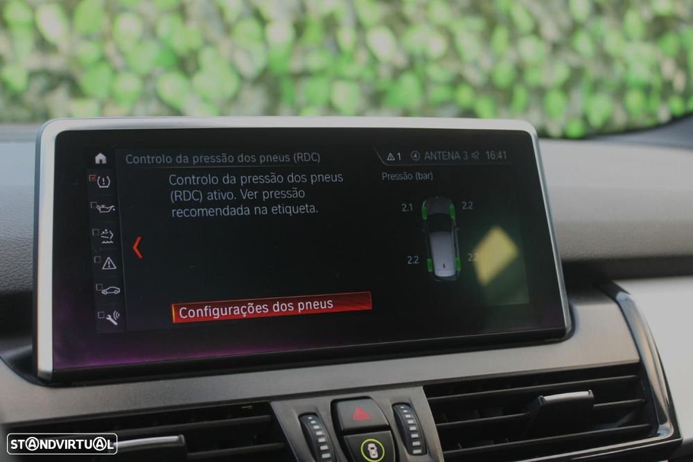 BMW 216 Active Tourer d Advantage Auto - 24