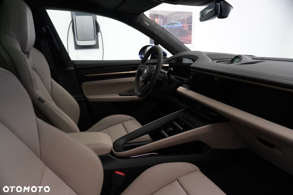 Porsche Macan - 20