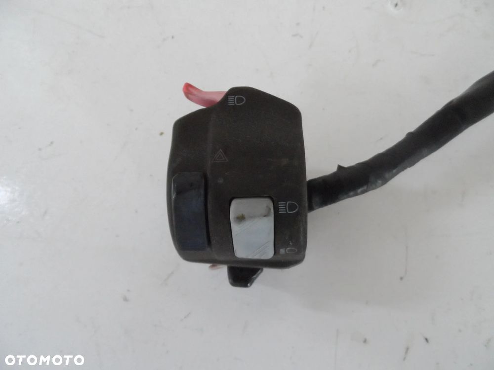 SUZUKI DL 650 włącznik, przełącznik świateł - 2