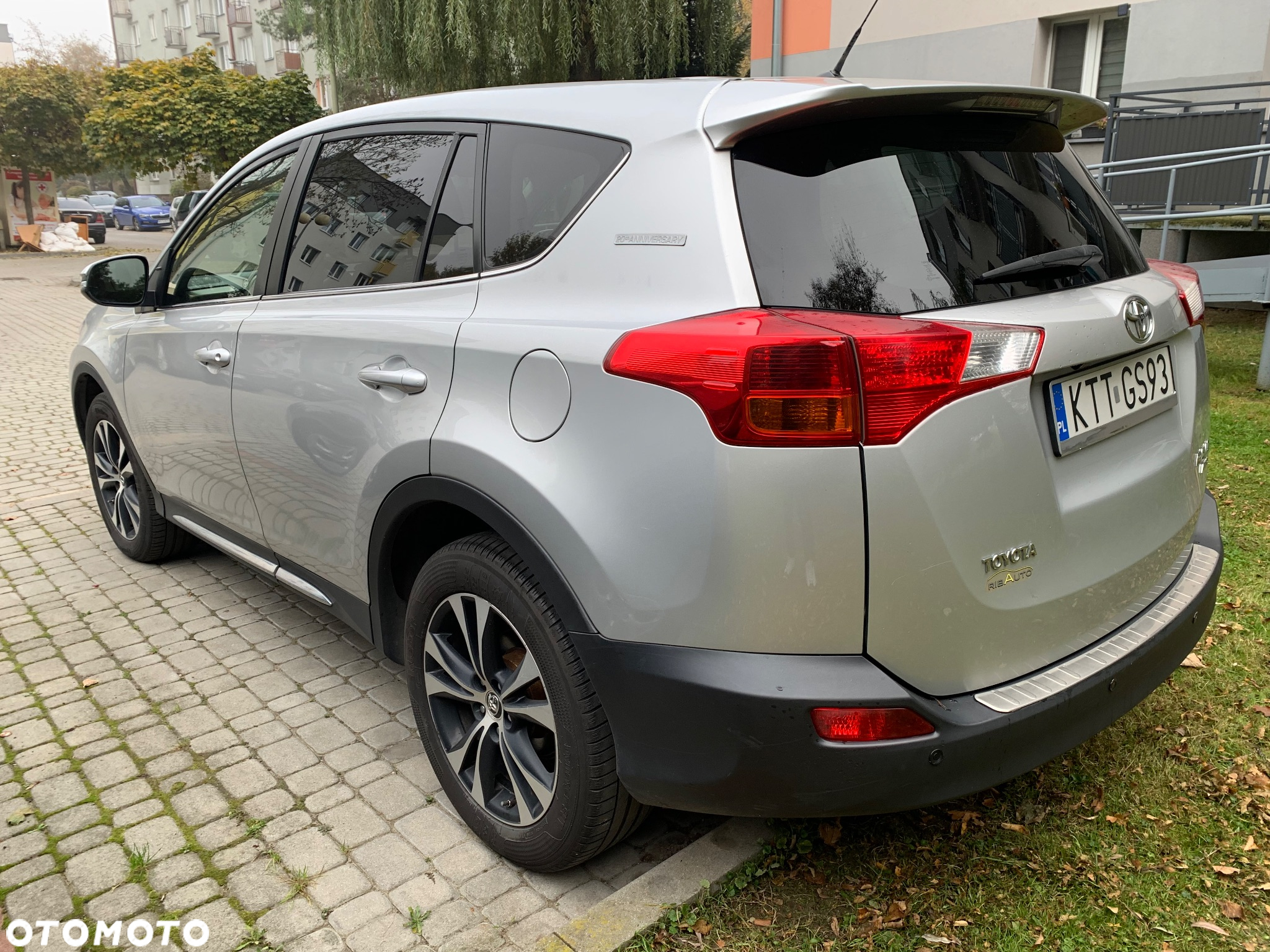 Toyota RAV4 2.0 D-4D Premium - 6