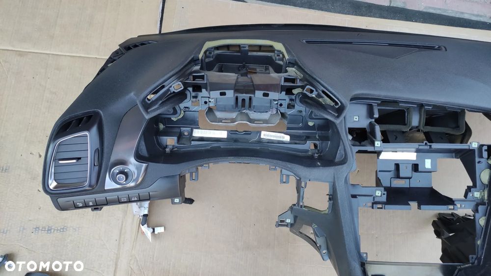 Deska rozdzielcza kokpit Citroen DS5 komplet - 11