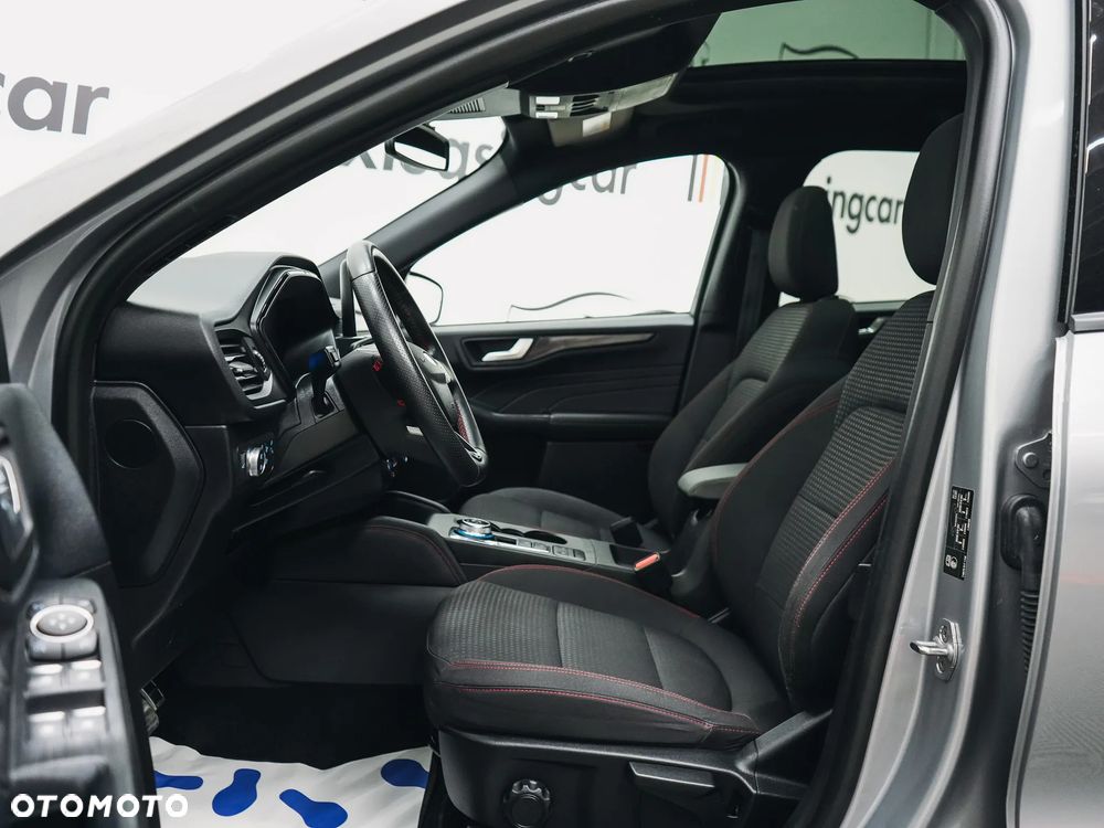 Ford Kuga 2.5 Duratec FHEV 4x4 ST-LINE - 10