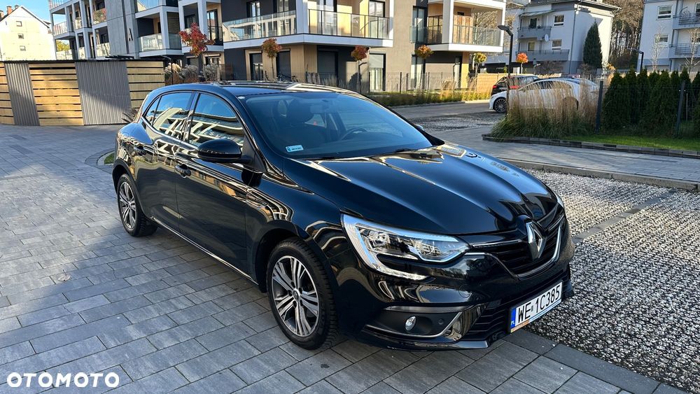 Renault Megane IV 16-20 - 4