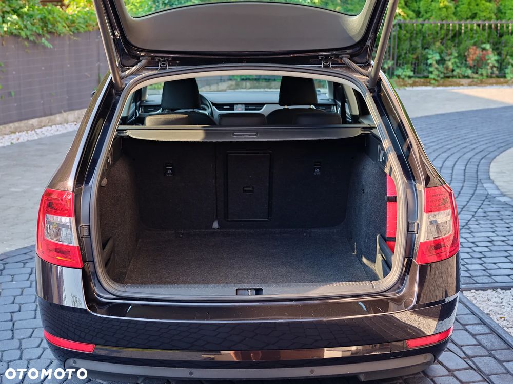 Skoda Octavia 1.5 TSI ACT Style DSG - 17