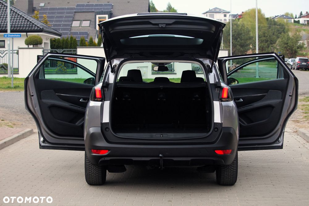 Peugeot 5008 HDI 115 Active - 11