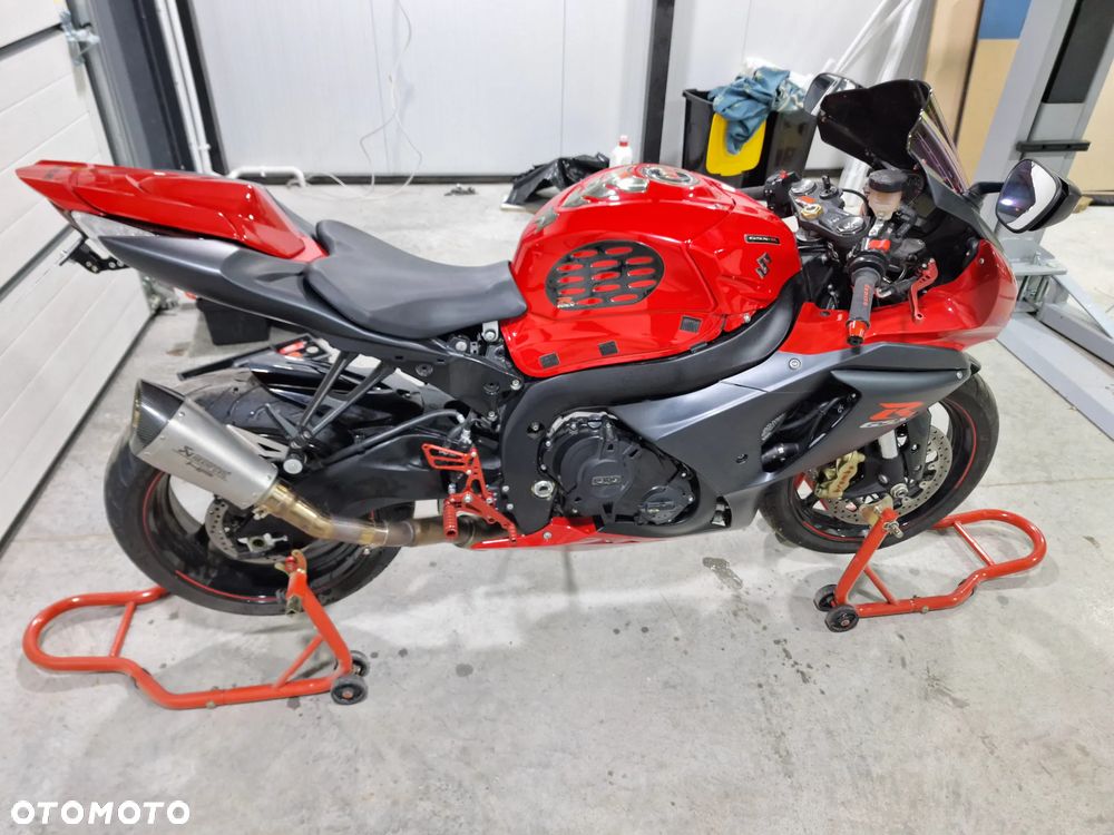 Suzuki GSX-R - 5