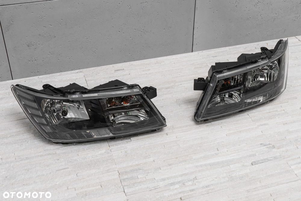 fiat freemont 2011-2015 lampy przednie czarne komplet 68200085ab europ - 6