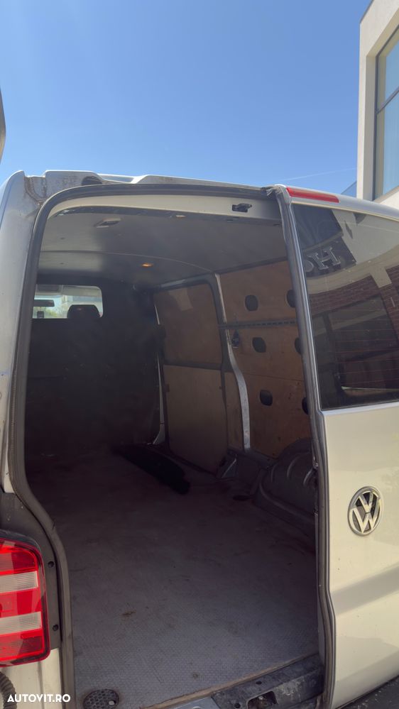 Volkswagen Transporter - 13