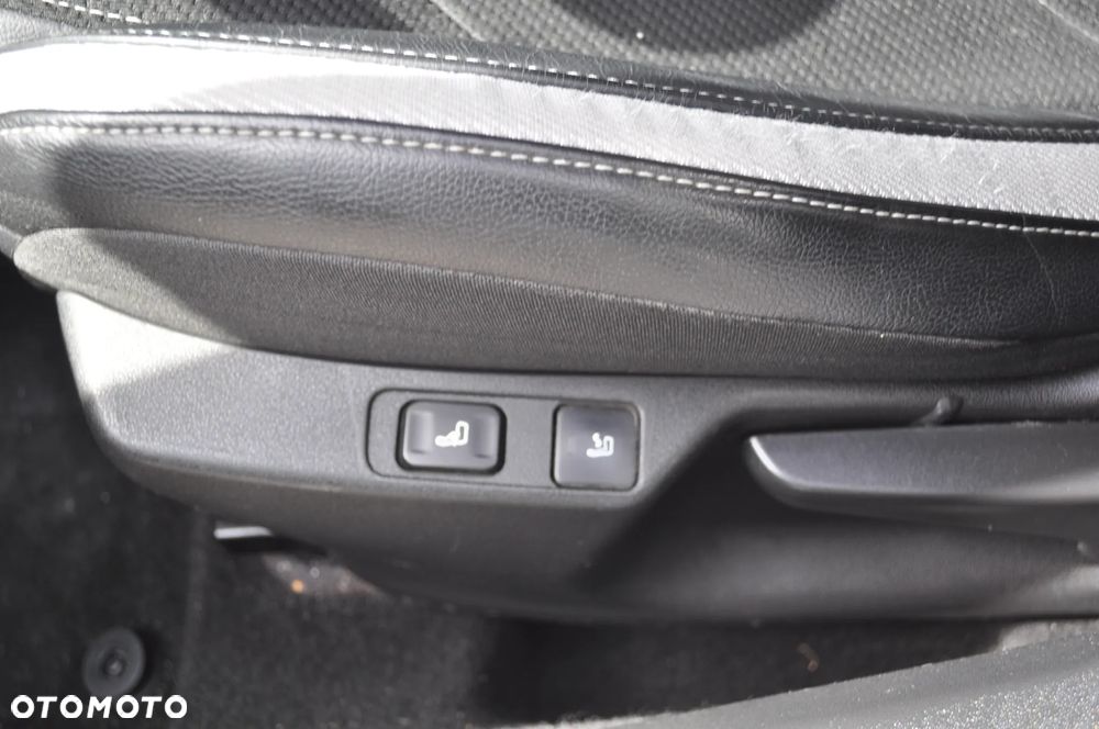 Citroën C4 1.6 VTi Equilibre - 11