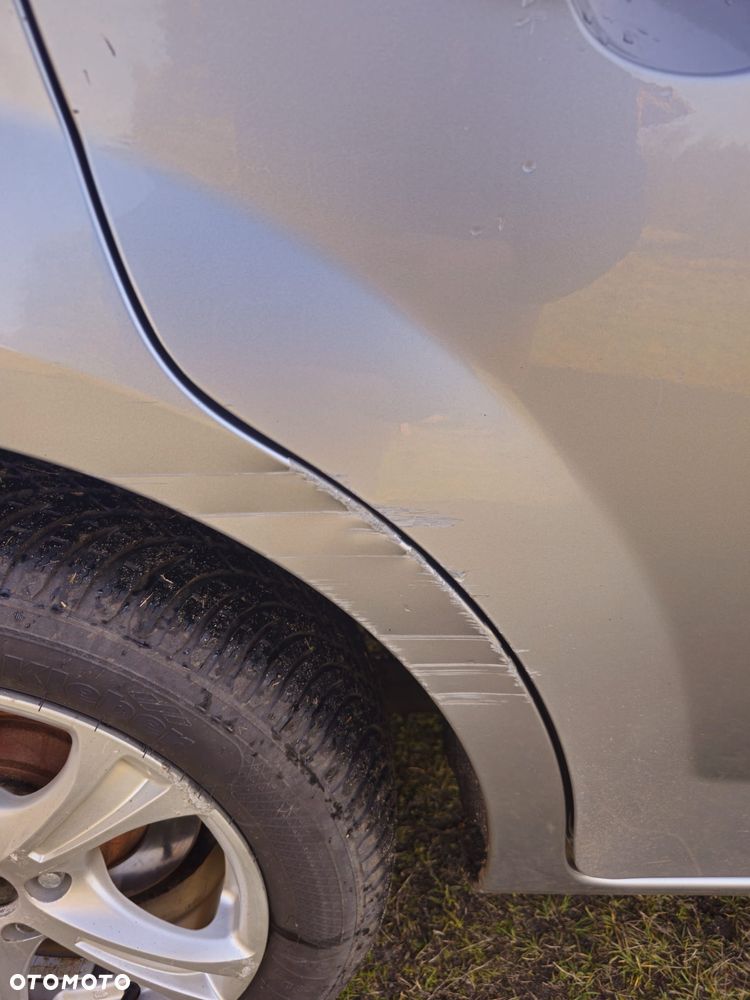 Ford Mondeo 2.0 TDCi Trend - 12