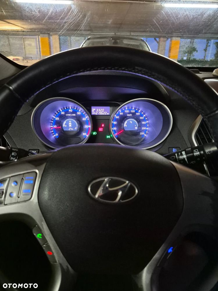 Hyundai ix35 - 22