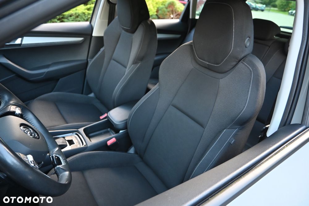 Skoda Karoq 1.5 TSI DSG Ambition - 27