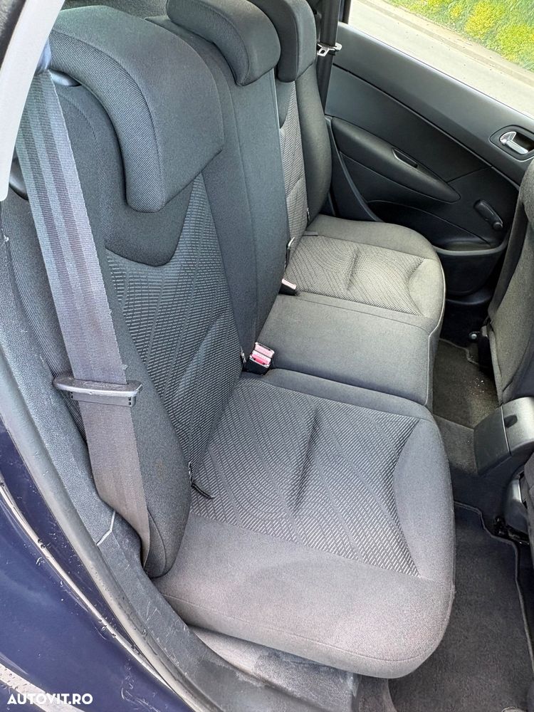 Peugeot 308 - 11